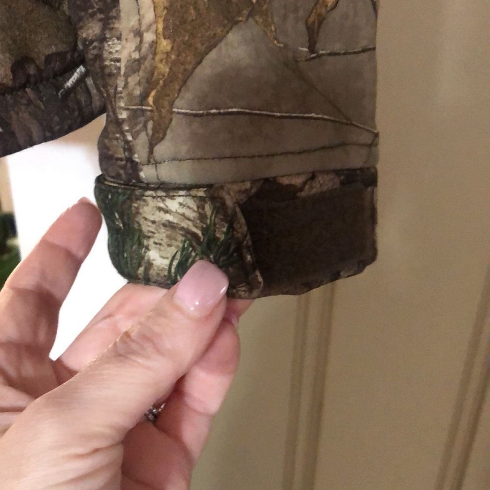 Real Tree Jacket Woman’s Small - image 4